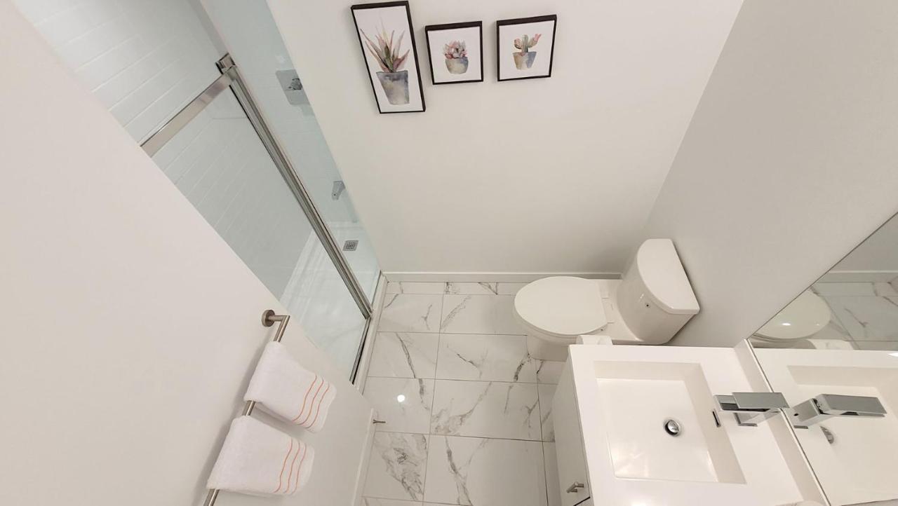 Lovely 3 Bedrooms In University Of Toronto Luaran gambar